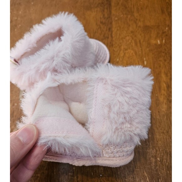 First Steps Infant Baby Boots Shoes Pink Soft Fuzzy Slip On 6-9 months - Picture 3 of 6